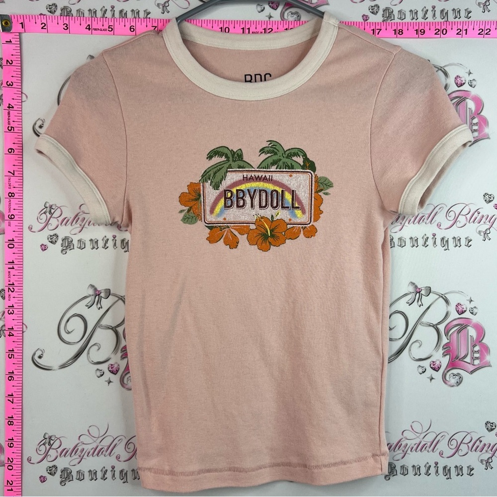 BDG T-shirt BBYDOLL Hawaii rainbows white Pink Ringer Tee with Tropical Patch